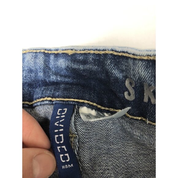 H and M Divided Women's 28x32 Blue Denim Jeans Skinny Leg Distressed Button Fly - Picture 5 of 9